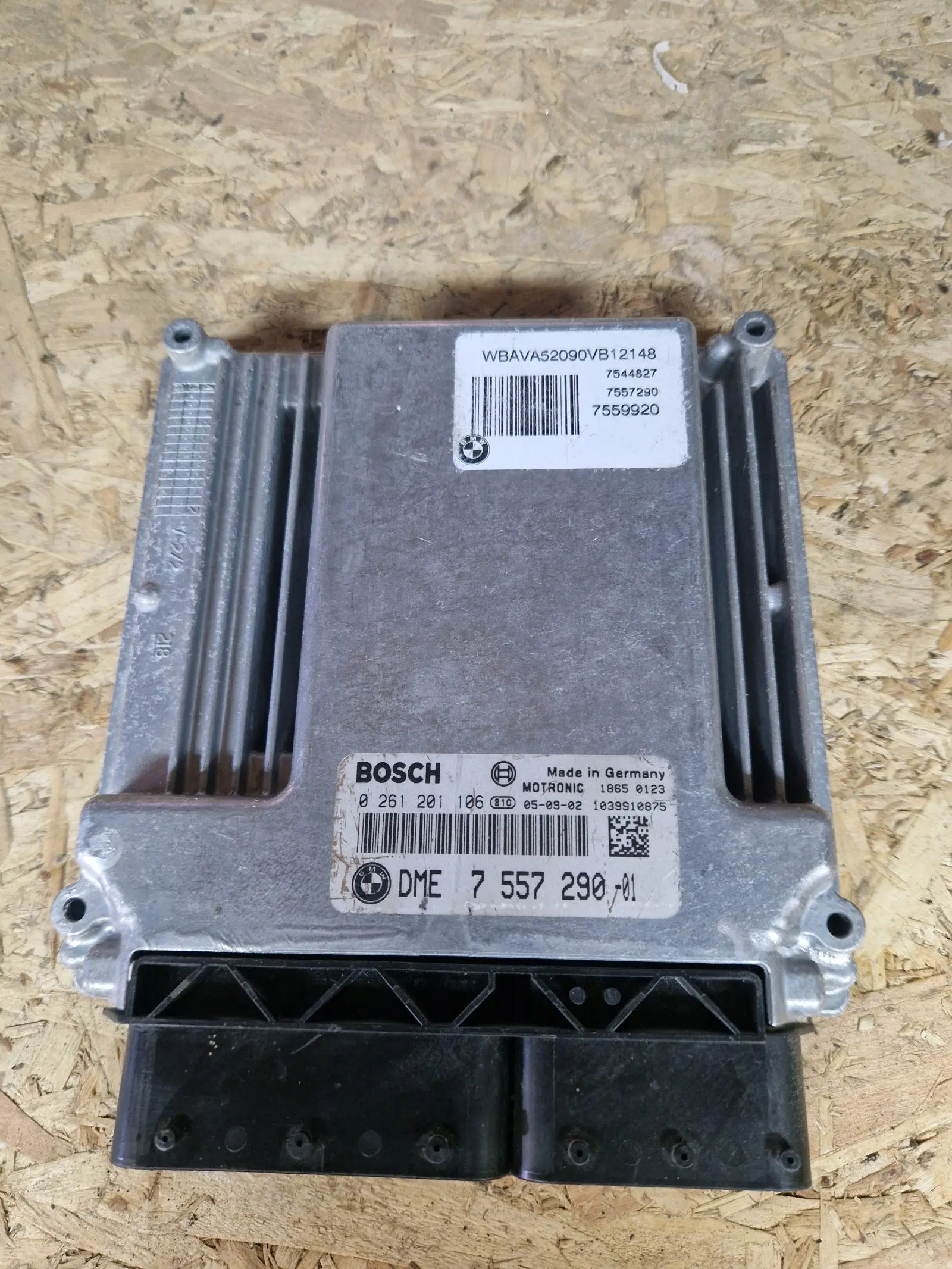 Imagine pentru Calculatoare motor (ECU) BMW