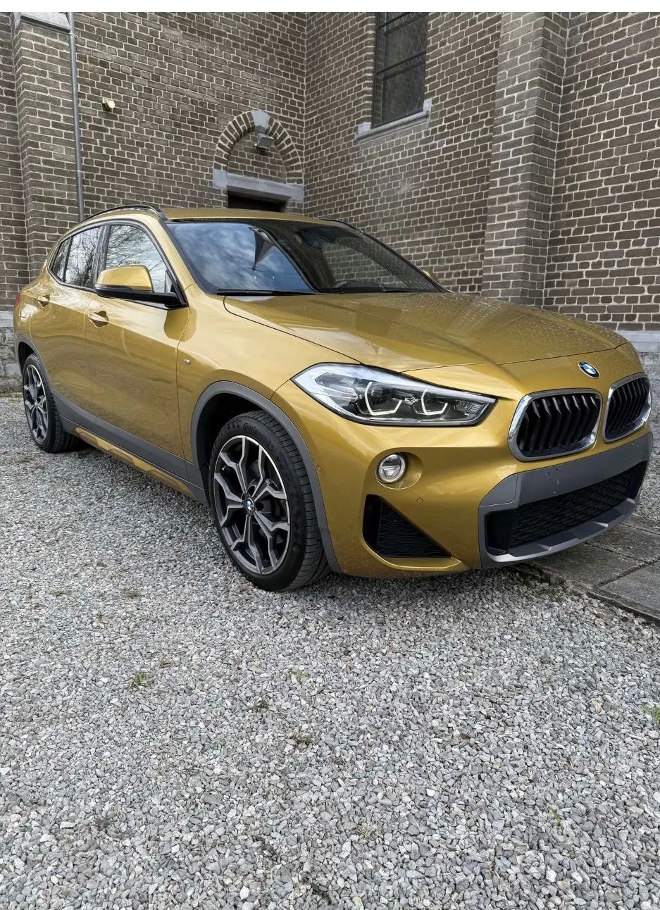 BMW x2